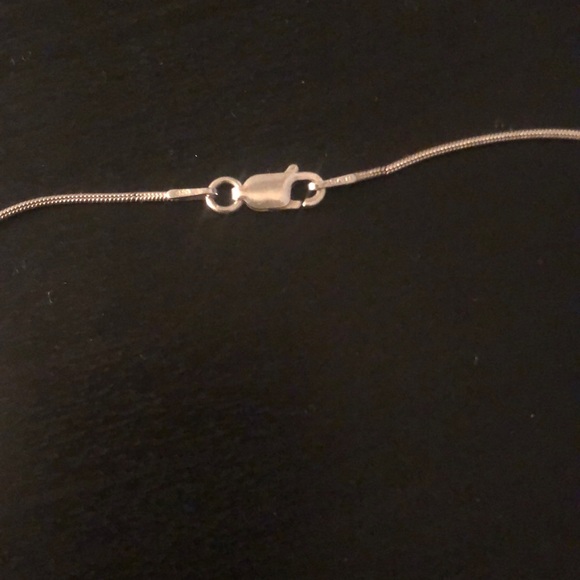 Emerald Pendant Necklace and Sterling Silver Chain - Picture 3 of 3